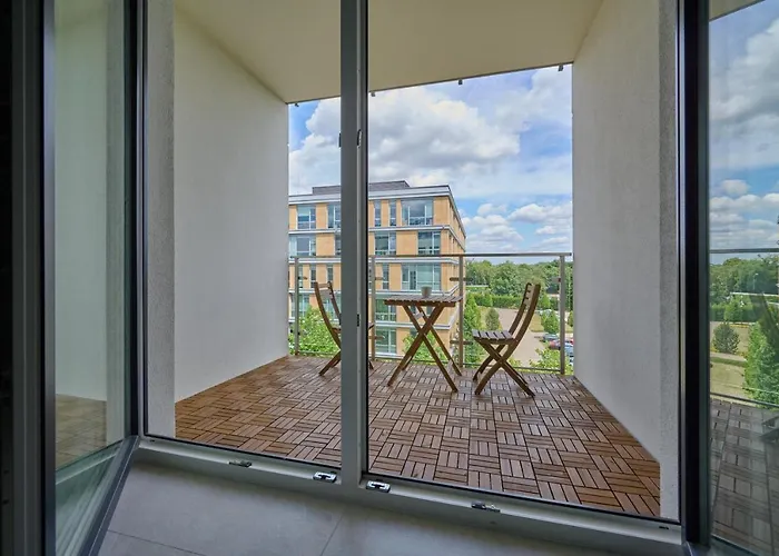 Lwowska By The Malta With Parking By Renters Prestige *