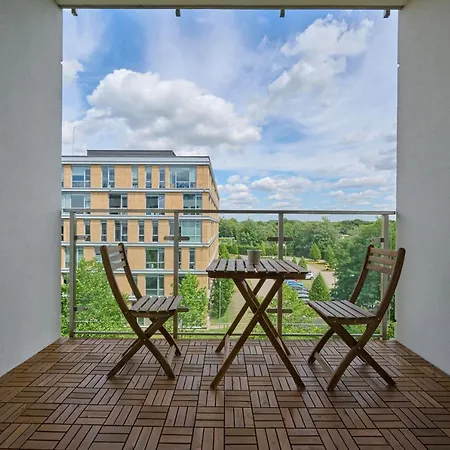 Lwowska By The Malta With Parking By Renters Prestige 아파트 *