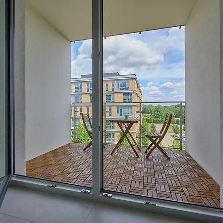 Lwowska By The Malta With Parking By Renters Prestige *