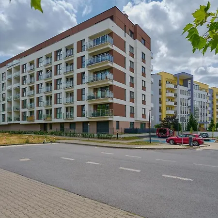 Lwowska By The Malta With Parking By Renters Prestige *