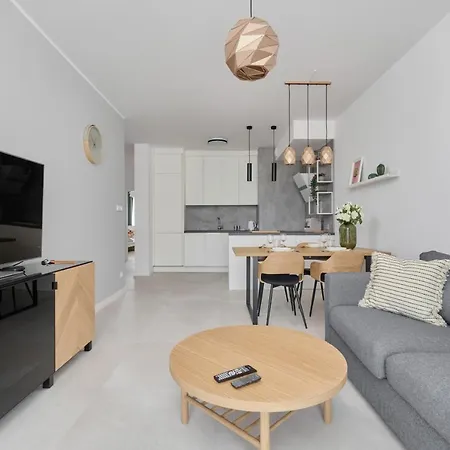 Lwowska By The Malta With Parking By Renters Prestige * Poznan