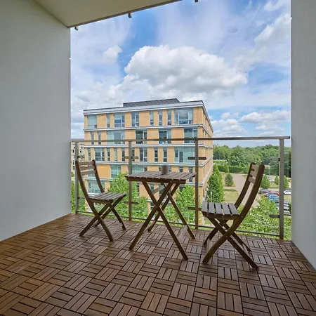 Lägenhet Lwowska By The Malta With Parking By Renters Prestige *