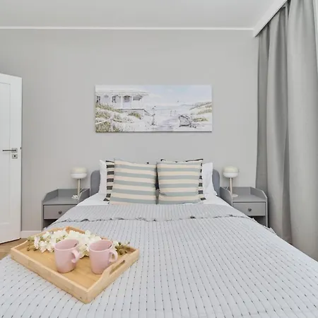 Lägenhet Lwowska By The Malta With Parking By Renters Prestige *