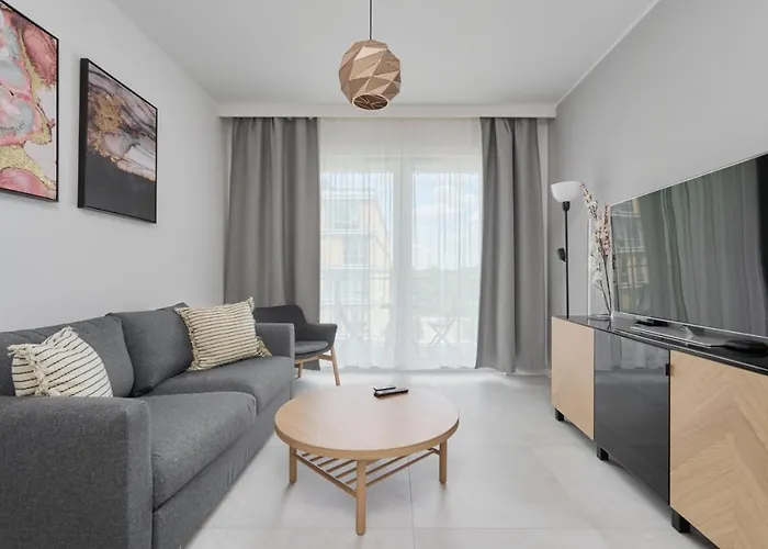 Appartement Lwowska By The Malta With Parking By Renters Prestige